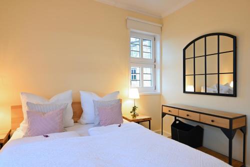Schlitz Apartamento | GRÄFIN AMALIA - Elegantes Apartment in der historischen Hinterburg in Schlitz, 2 Schlafzimmer, mit Garten, nahe Fulda und Bad Hersfeld