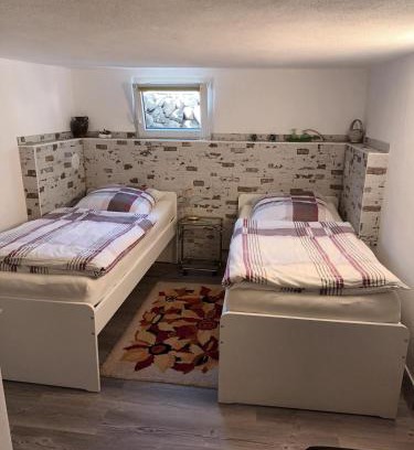 Buxheim Apartamento | Grüne Oase Souterrain