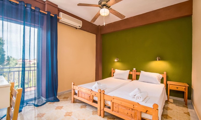 Ag. Georgios Apartamento | Southgate 9