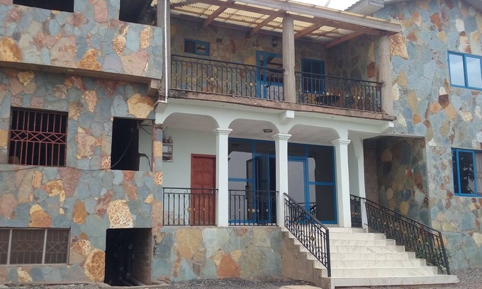 Kwabenyan Hotel | Grace Inn Hotel
