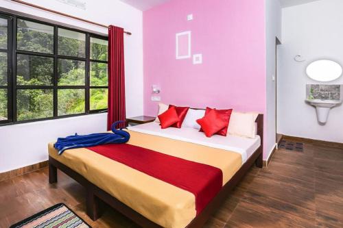 Devikolam Casa | Grace Inn Munnar Homestay