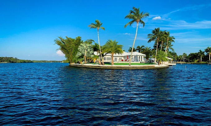 Fort Myers Shores Casa | Grace River Island Resort