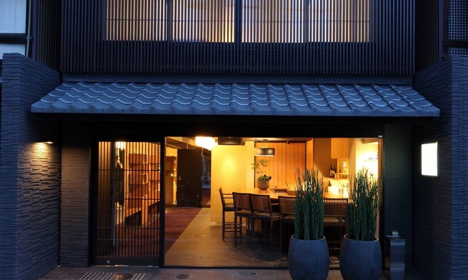 Central Kyoto Hotel | GRACE VILLA Nijo-jo Castle