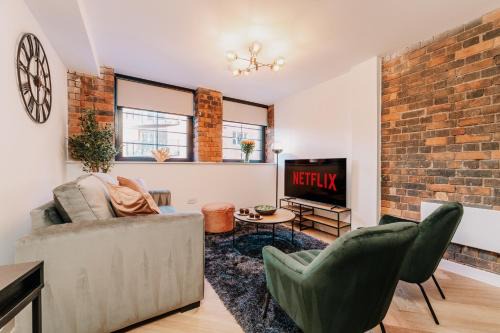 The Westside Apartamento | Grade II Stunning City Living, City centre, Fast WiFi, Families, Contractors