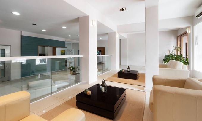 Mercedes Hotel | Gran Hotel Brisas del Hum