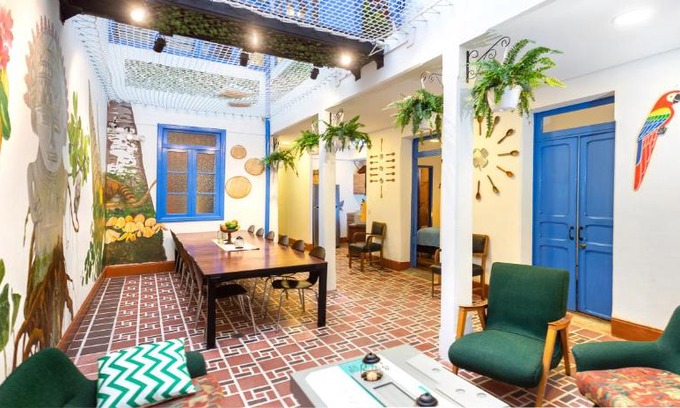La Candelaria Hostal | Granada Hostel