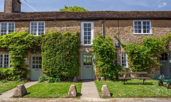 Bridport Casa | Granary Cottage