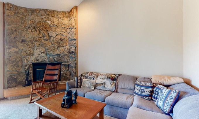 Silvercreek Apartamento | Granby Condo with Views