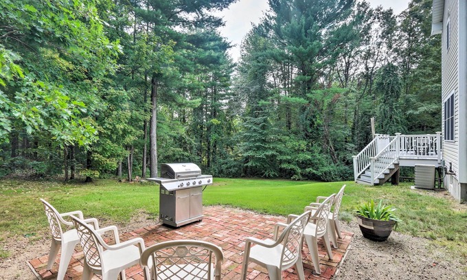 Granby Casa | Granby Home w/ Deck < 1/2 Mi to Aldrich Lake!