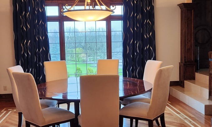 Delafield Casa | GRAND 6-bedroom home with resort style yard