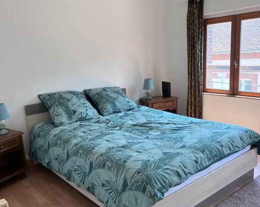Verneuil-sur-Avre Apartamento | Grand Appartement lumineux 2ch. Ville historique.