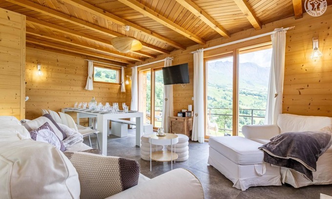 Albiez-Montrond Casa | GRAND AIGLE - ALBIEZ MONTROND