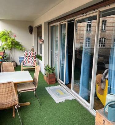 Saint-Fargeau Apartamento | Grand appartement avec balcon et parking gratuit sur place