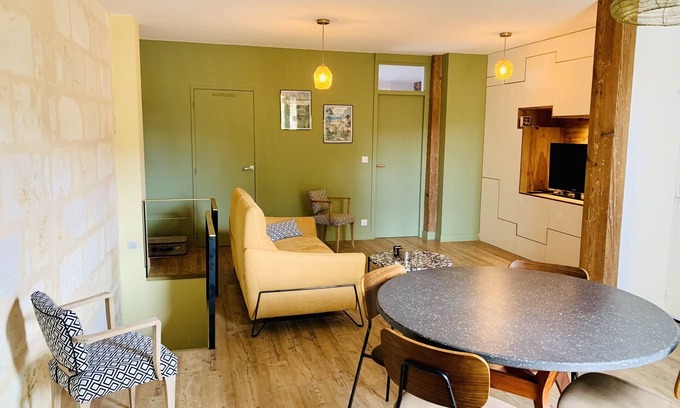 Bastide Apartamento | Grand Appartement Entièrement Rénové de 55m Carrés Avec Terrasse