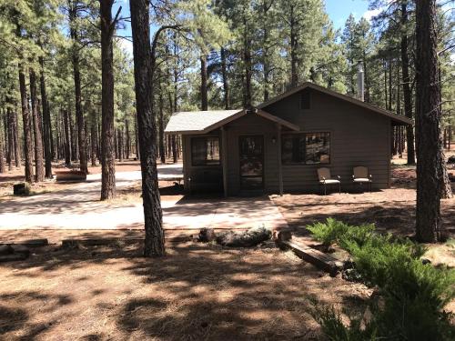 Parks Casa | Grand Canyon Cottage at Historic Wrigley Ranch with Horseback Riding & Hiking