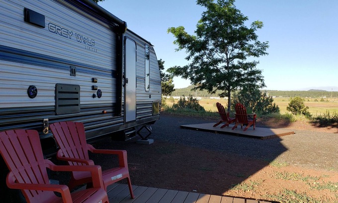 Williams Casa | Grand Canyon RV Glamping Premium Suite (Glamping Getaway)
