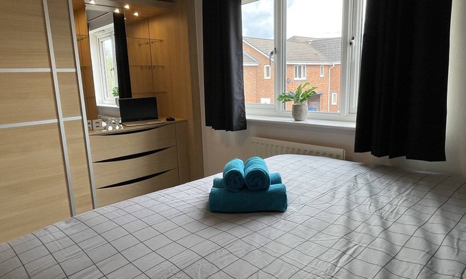 Derby Casa | Pride Park-Ejecutivo-Home-Baño Privado-Vista al campo