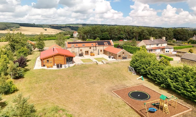 Crook Casa | The Estate - Oakenshaw