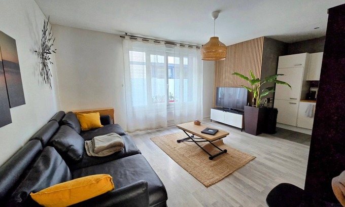 Centre Ville Rive Gauche Apartamento | Grand F2 Centre Ville - 2/4 pers, TV, Lavavajillas / Ropa de cama