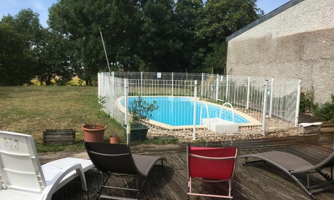 Athienville Casa | Grand gîte avec piscine, cheminée et terrasse près de Lunéville, idéal pour familles et groupes - FR-1-584-84