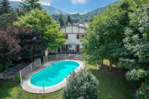 Saint-Lary-Soulan Casa | Grand Gîte Saint-Lary centre pour 15 pers. pouvant accueillir jusqu’à 17 pers.