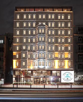 Pera Hotel | Grand Halic Goldenhorn