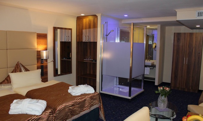 Gutleutviertel Hotel | Grand Hotel Empire Frankfurt
