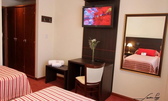 Nueve de Julio Hotel | Grand Hotel Libertad