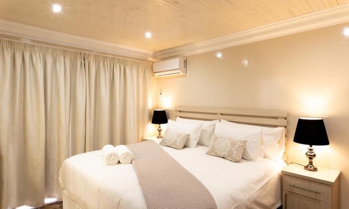 Jeffreys Bay Cama Y Desayuno | Grand House Lodge And SPA Jeffreys Bay