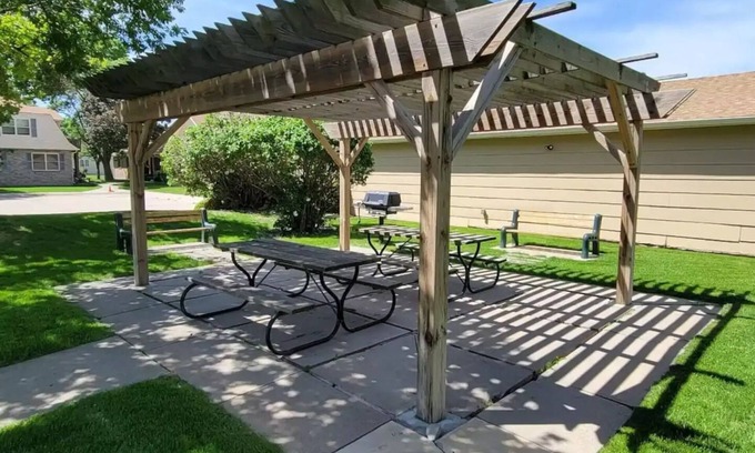 Grand Island Condominio | Grand Island Northside Condo 2-bedroom w/d