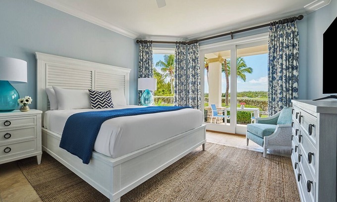 Rokers Point Hotel | Grand Isle Two-Bedroom with Ocean Vistas, 2 Family Ready Rooms w/ Balcony