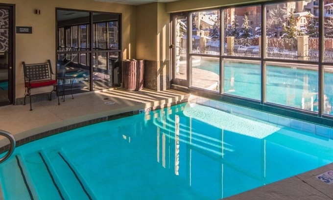 Crested Butte Condominio | Grand Lodge Condo In The Heart Of Mt Crested Butte 1 Bedroom Condo - No Cleaning Fee! by RedAwning