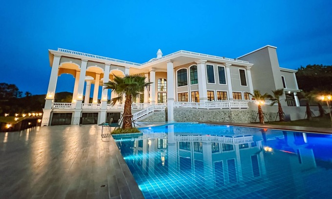 Na Chom Thian Hotel | Grand Lord Hotel& Residence