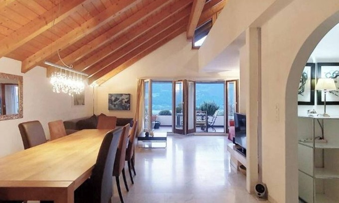 Jenins Condominio | Grand Maisonette-Attica, Jenins, Top of Heidiland