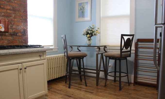 Rochester Apartamento | Grand Mansion in the Park - 3 Bed - Free WiFi & Parking - Rochester
