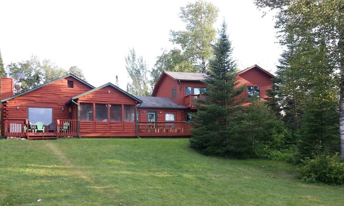 Grand Marais Cabina | Grand Marais Deviltrack Lake Home ¡Nuevas actualizaciones!