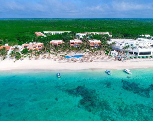 Akumal Complejo | Grand Oasis Tulum Riviera - All Inclusive