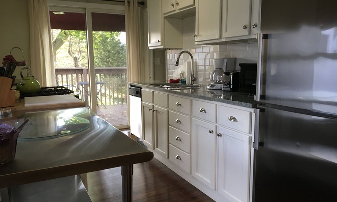 Fulton Heights Casa | Alquiler corporativo de Grand Rapids Fulton Heights