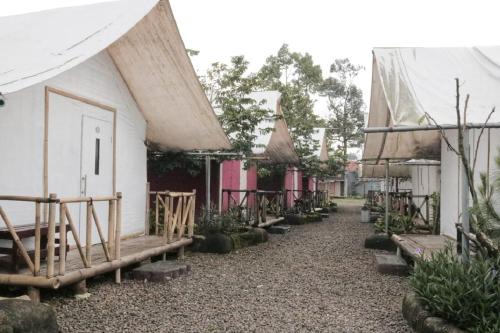 Ciawi Otro | Grand Royale Tapos