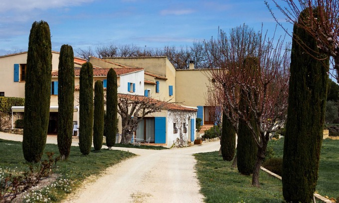 Peypin-d'Aigues Apartamento | Gran Estudio de 45 m2 con piscina Luberon