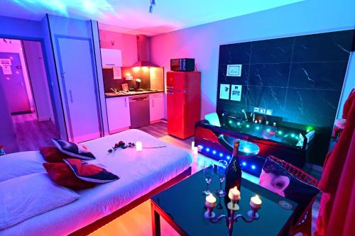 Biscarrosse Plage Apartamento | Grand Studio BISCARROSSE PLAGE Une nuit A 2 avec Sauna Luxe, Balnéo, Océan rien que pour vous