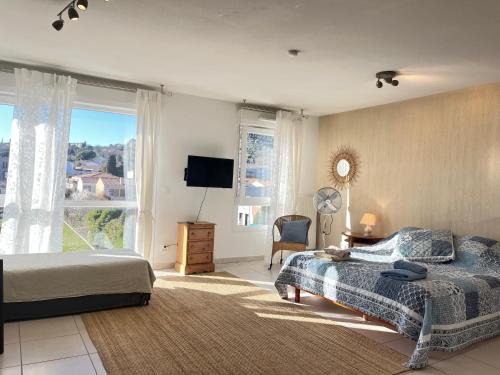Manosque Apartamento | Grand studio Manosque face lycée international et hôpital, Cadarache-Iter