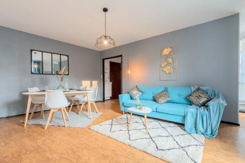 Hotel-de-Ville Apartamento | Grand T2 à 8mn de Lille et Stadium Terrasse et parking privé