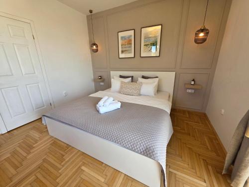 Kissvabhegy Apartamento | Grand Terrace Apartment with AC & heating