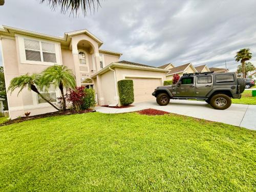 Sandy Ridge Casa | Grand Village 4BR Pool Home near Disney Parks