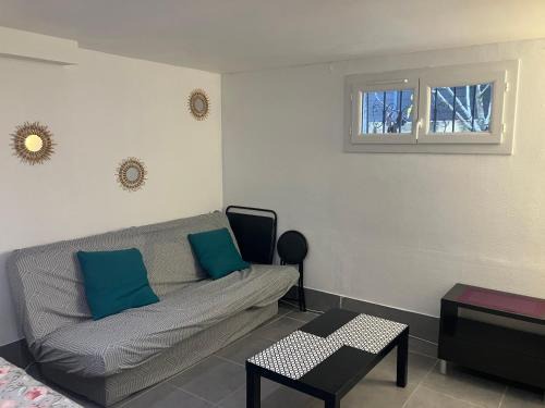 Belle-Beille Casa | Grande chambre, Sdb partagée