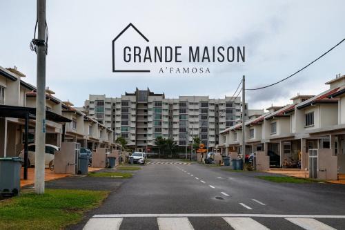Alor Gajah Casa | GRANDE MAISON 4 Near AFamosa Waterpark Fully Air Conditioned