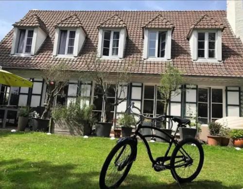 Santes Casa | Grande maison à Santes avec jardin
