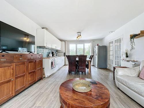 Saint-Denis Villa | Grande maison chic proche Paris