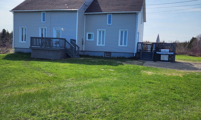 Port-Daniel Casa | Grande Maison de Vacance En Plein Cœur de la Gaspésie